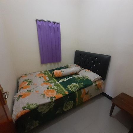 Widodaren Homestay โปรโบลิงโก ภายนอก รูปภาพ