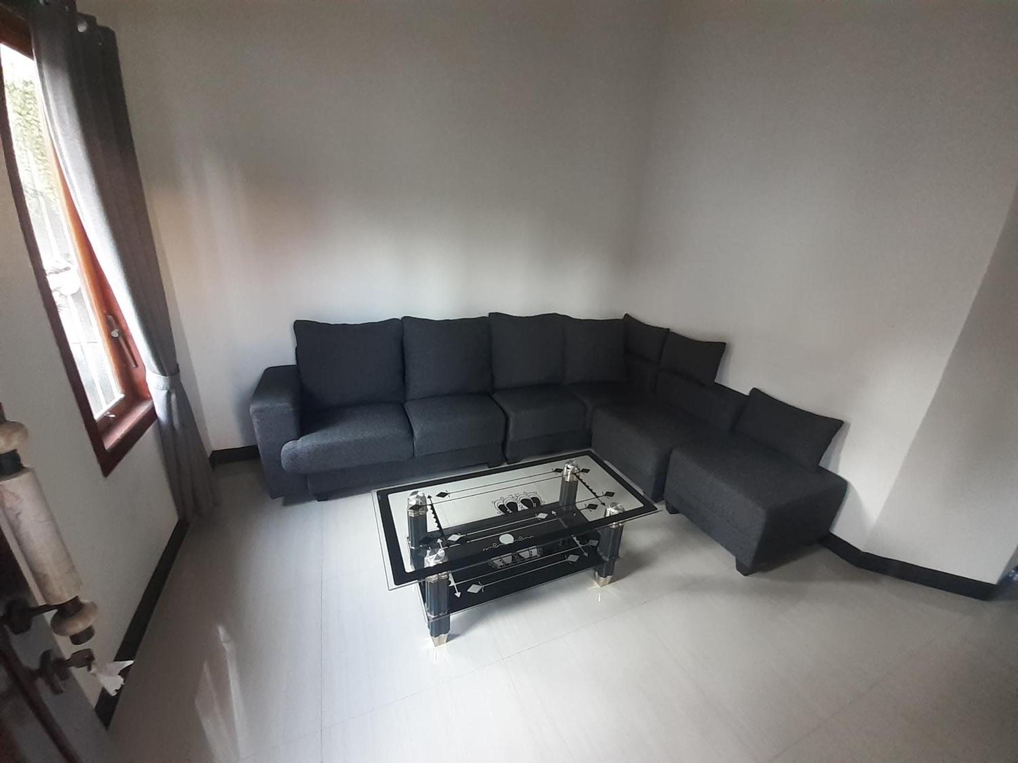 Widodaren Homestay โปรโบลิงโก ภายนอก รูปภาพ